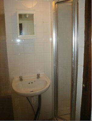 TRENDY SELF CONTAINED SPLIT LEVEL STUDIO- STOCKWELL