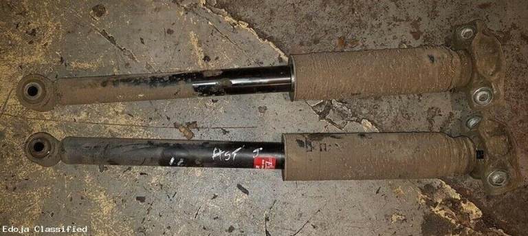 Vauxhall Astra J Rear Shocks 2011