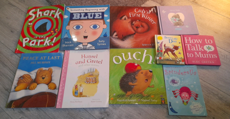 Bundle of children's books