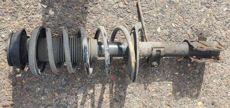 Suzuki Swift Left Side Front Shock Absorber 2009