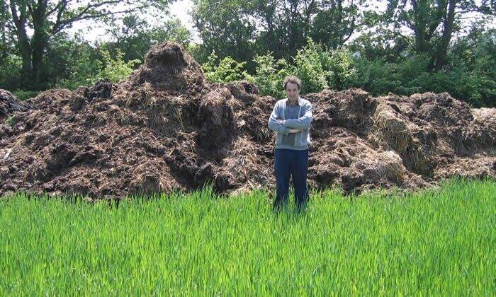 HORSE MANURE - ORGANIC, WELL-ROTTED & VEGAN