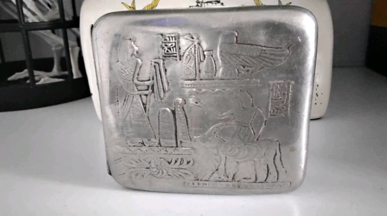 Old ww1 trench art Egyptian cigarette case
