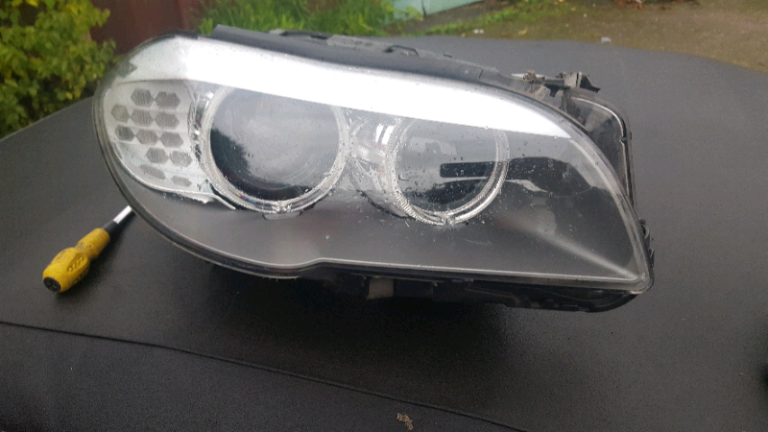 BMW 5 SERIES - XENON HEADLIGHT - DRIVERSIDE - F10/F11 - PRE FACELIFT -