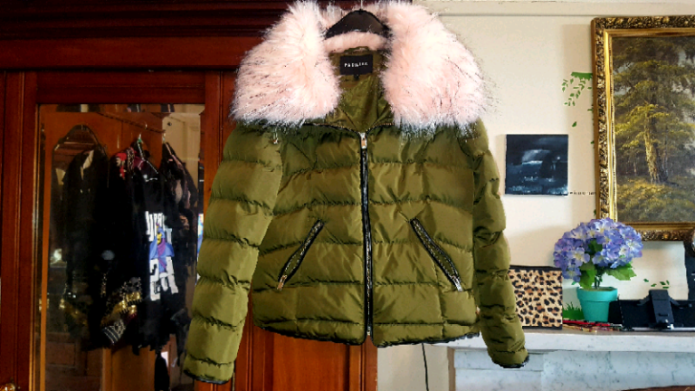 Lovely Warm Khaki Puffer Jacket With Pink Fur Collar From Parisian 10