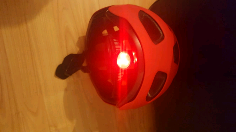 Unisex bike helmet with light 