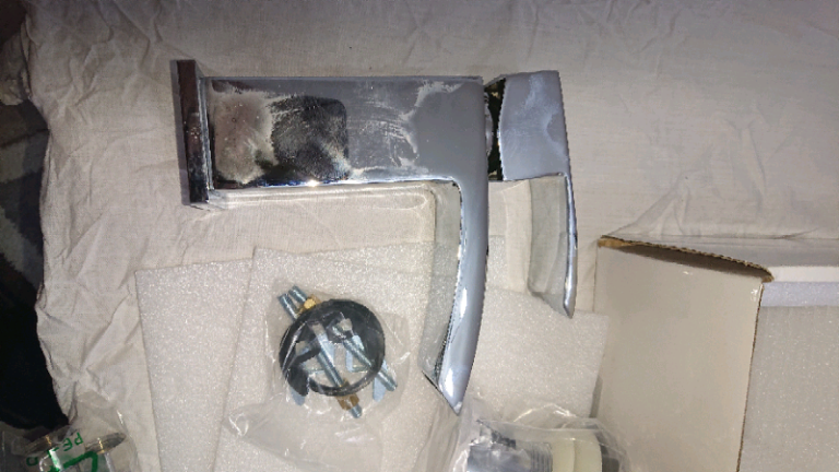 Mono Sink Mixer With Sprung waste 