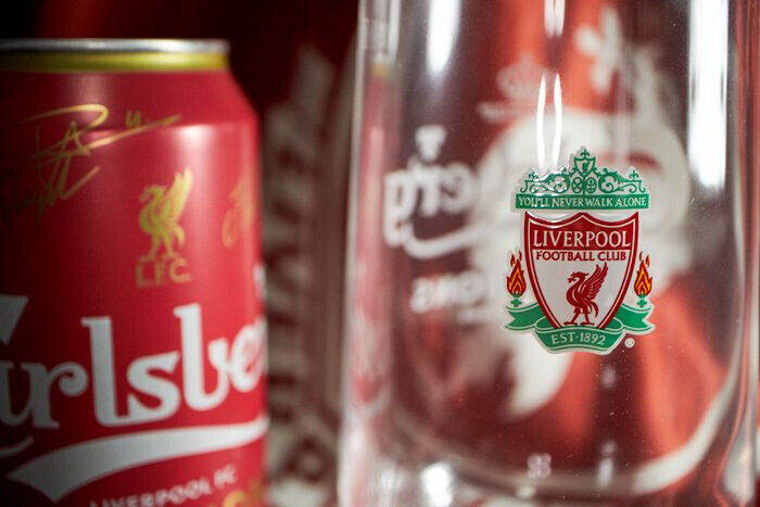 Carlsberg Liverpool FC Champions 2020 onwards pint beer glass lfc gift