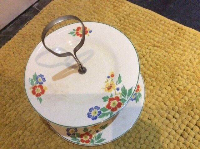  Vintage 1930/40s Newhall Hanley, Staffs, 2 tier cake/sandwich stand 