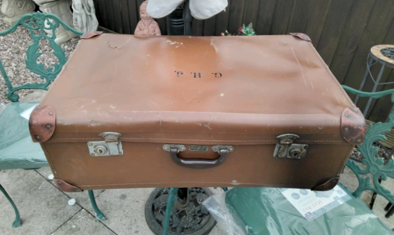 Vintage suitcase garage find needs tlc