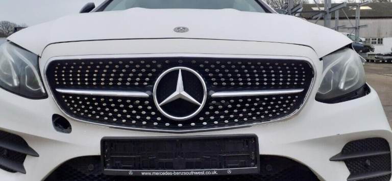 MERCEDES E CLASS - W213/ S213 - DIAMOND GRILL