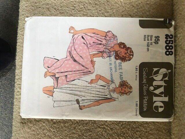 lady's nightdress pattern