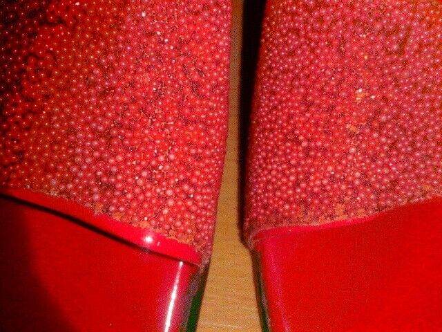 Number One Kiss Middle Heels Shoes in Red  (Brand New)