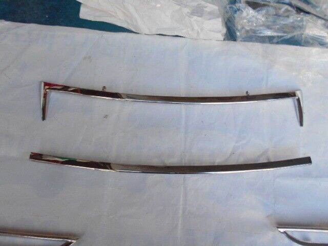 Front hood central moldings for Maserati Mistral