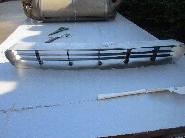 Front grill Ferrari Dino 246