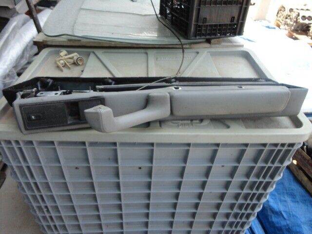 Rh door armrest Ferrari Testarossa