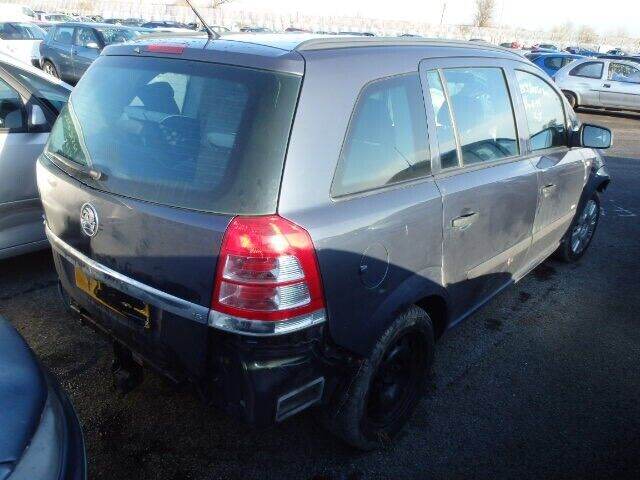  Vauxhall Zafira. B.  D  Facelift . 2010 