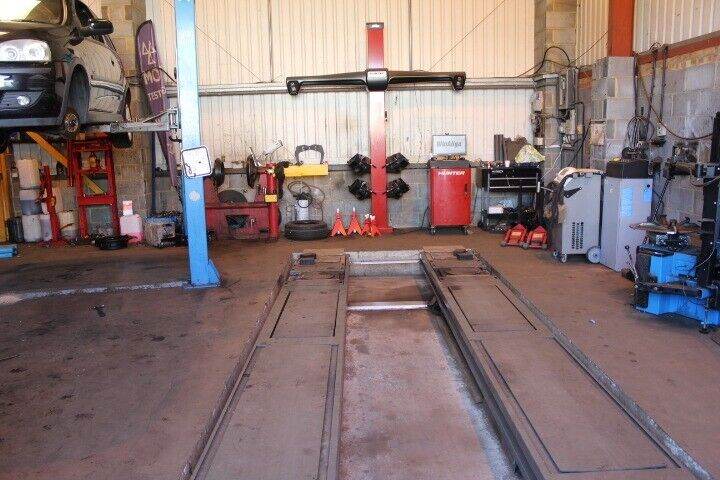 Hunter 4 Wheel Alignment, Tracking, Camber, Balancing, BMW Runflat Tyres, Bridgestone 16, 17, 18,19