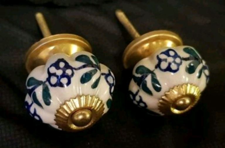 Set of 2 Hand painted Vintage Ceramic & Brass Cabinet Door Knobs