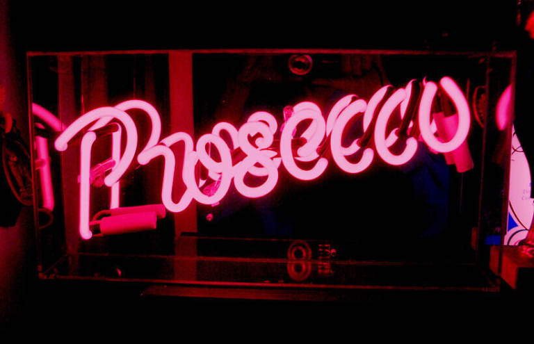GENUINE GLASS-TUBE SHED PUB & HOME BAR NEON SIGNS: - PUB SHED, HOME BAR, MAN CAVE & WOMAN CAVE