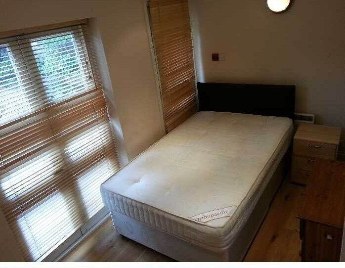 One Bedroom Flat To Rent Bedford Hill, Balham SW12 9HE
