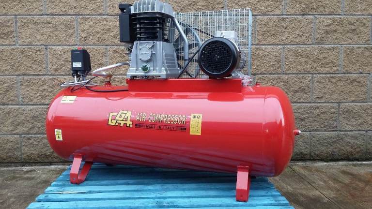 ABAC Air Compressor  200Ltr For Removing Scania , Volvo Wheels or Spray Painting Tractors + Digger 