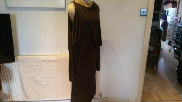 Stunning! Authentic MICHAEL KORS Designer Long Sleeve  ' Cut Out ' Dress. ExCond. Size : S 