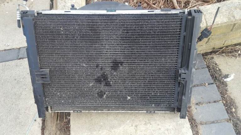 BMW 3 SERIES - RAD PACK - E90 E91 - PETROL - COMPLETE