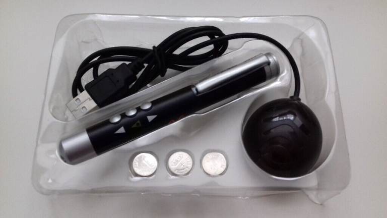 Wireless Presenter/Slide Changer with Red Laser Pointer