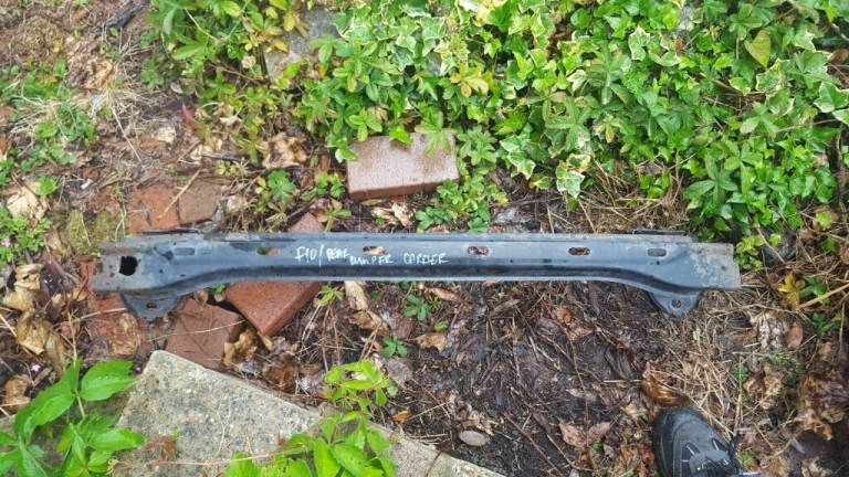 BMW 5 SERIES - F10 - REAR BUMPER CARRIER/ CRASH BAR - SALOON  /SEDAN
