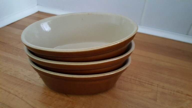 Mason Type Pie Dishes (3) - Excellent condition