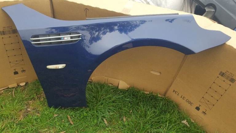 BMW 5 SERIES - M5 - WING FENDER - DRIVERSIDE - E60/ E61