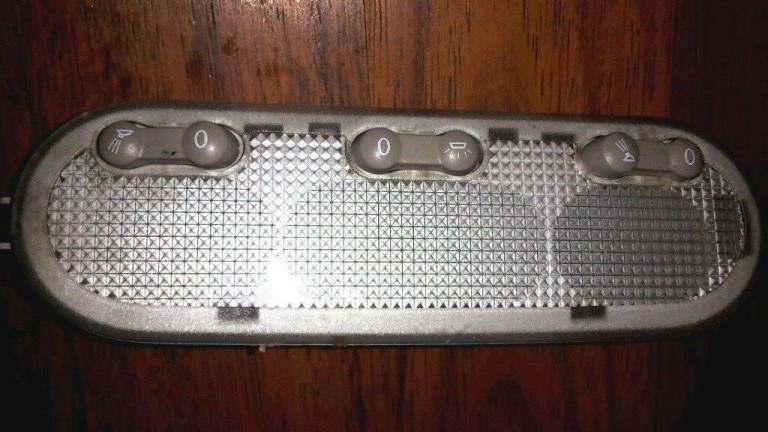 RENAULT MEGANE / SCENIC 2003 - 2008 INTERIOR ROOF LIGHT SWITCH with bu