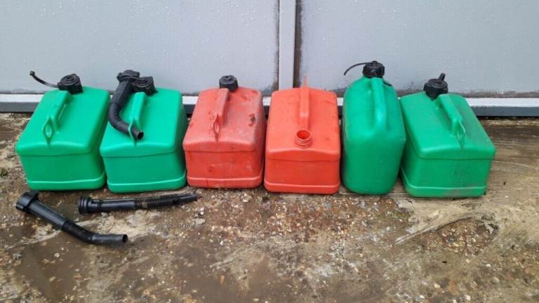 JOB LOT FUEL CANS CAN JERRYCAN JERRY CAN CONTAINER PETROL DIESEL LPG