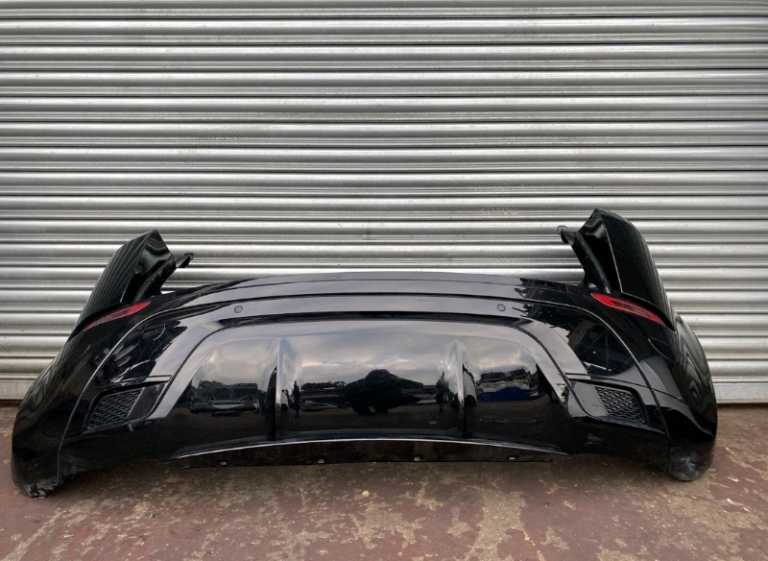 image for RANGE ROVER - EVOQUE - REAR BUMPER - MARK2 - COMPLETE 