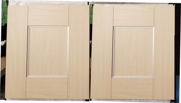 2 New spare doors for Kitchen cabinets (surplus) 397 mm x 443 mm
