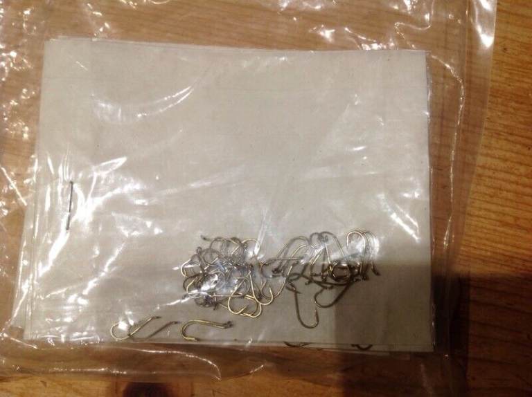 Fly Tying Hooks Various sizes - Sold in  packs of 50 U/E &L/S