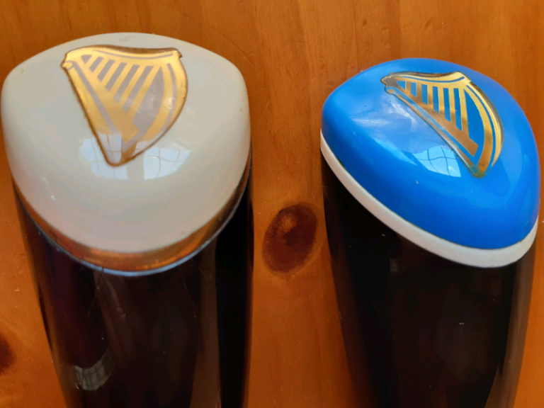 RETRO GUINNESS EXTRA COLD BAR FONT LIGHT