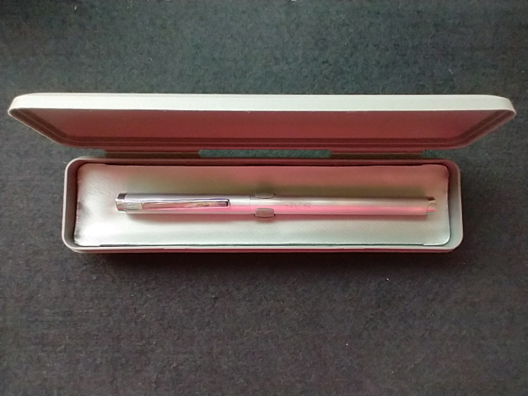 Swarovski SCS pen with crystal top.