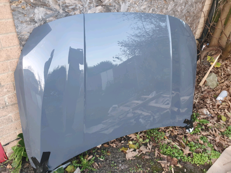 BMW 1 SERIES - F40 - BONNET -  COMPLETE