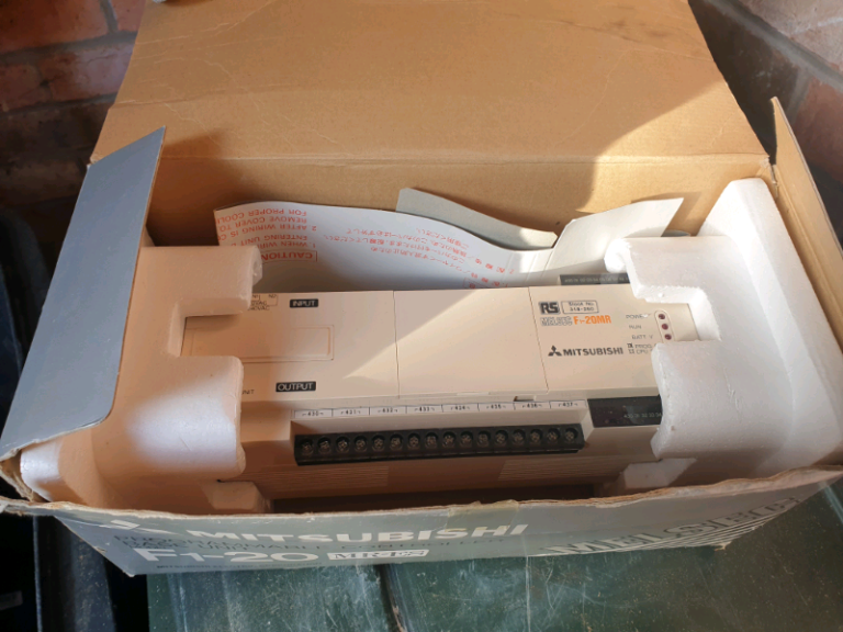 Mitsubishi Melsec F1-20MR-ES PLC Programmable Controller 