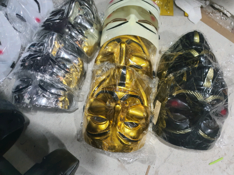 GUY FAWKES MASK AVAILABLE in white black gold silver and off whiteTh