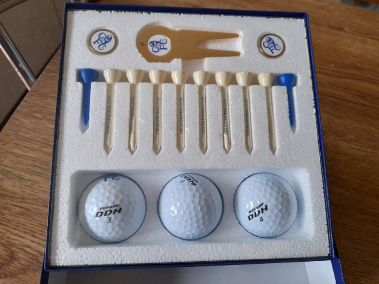 Retro New  Golf accessory  set Chelsea FC