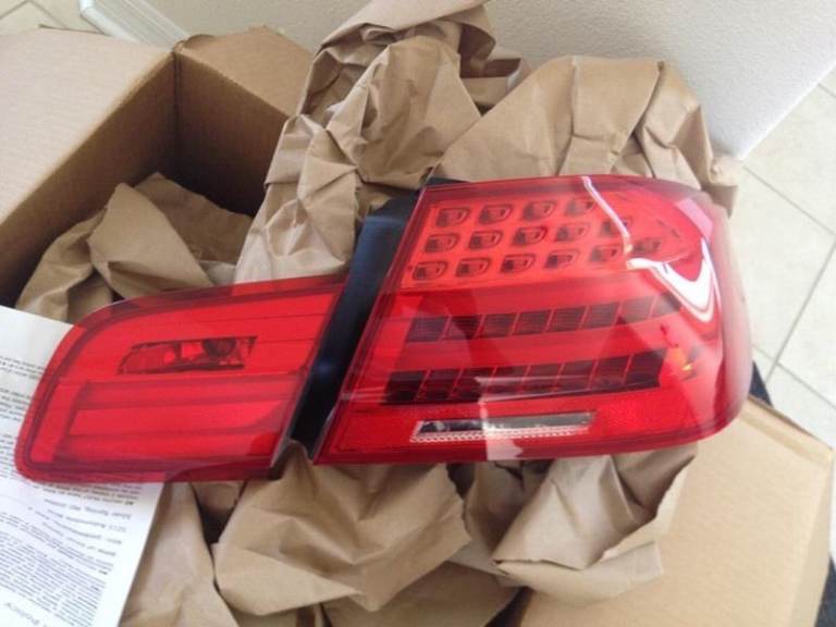BMW E90, E92 & E92, E60 LCI LED REAR LIGHTS UPGRADES