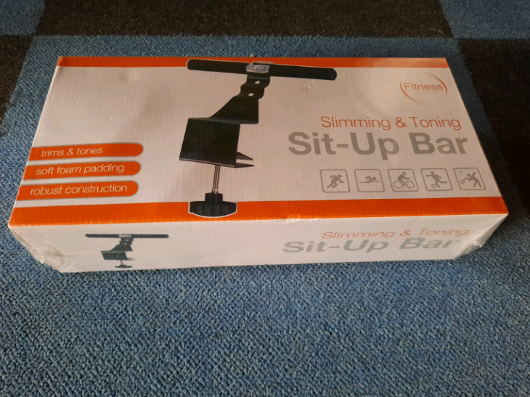Sit up bar. Brand new