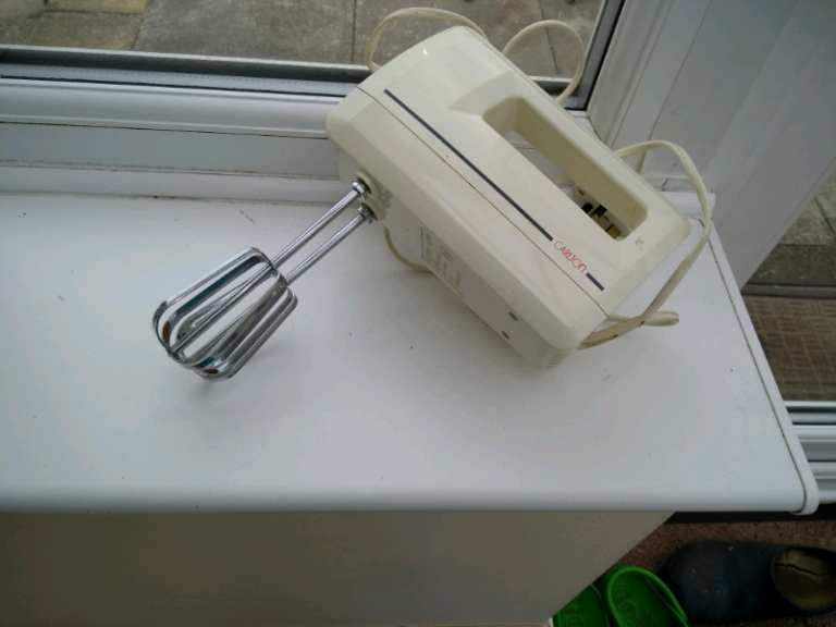 Electric Hand Blender