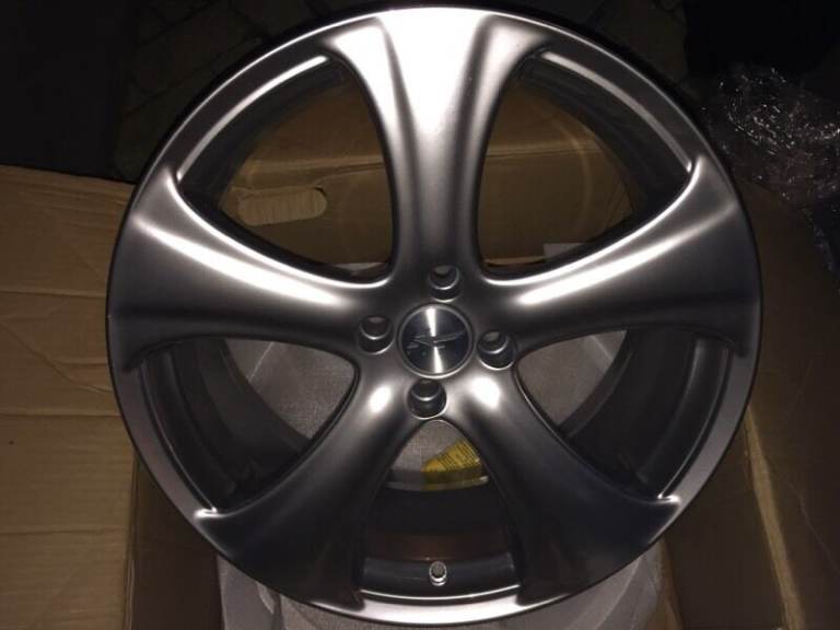 KAHN RS-C 18" Brand New Single Alloy Wheel (4 stud) fits BMW E30/Mini's 