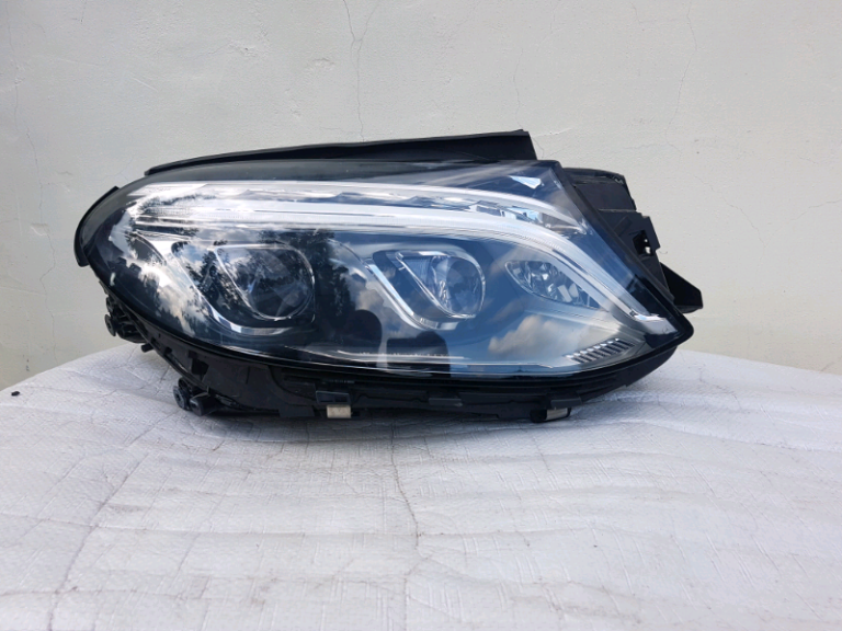 MERCEDES GLE - W166/ C292 - INTELLIGENT LED XENON HEADLIGHT - DRIVERSIDE - COMPLETE
