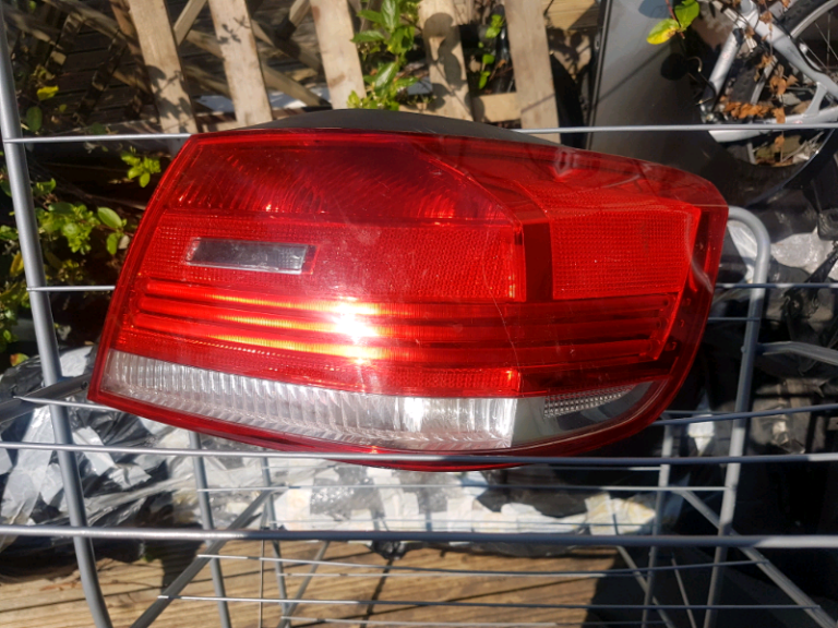 BMW 3 SERIES - E92/ E93 - REAR TAILGATE/ BOOT LIGHT - DRIVERSIDE 