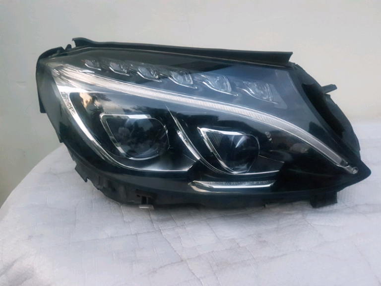 MERCEDES C CLASS -  INTELLIGENT LED HEADLIGHT - DRIVERSIDE - COMPLETE