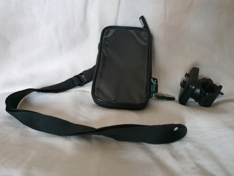 image for PHONE CASE with bicycle mount